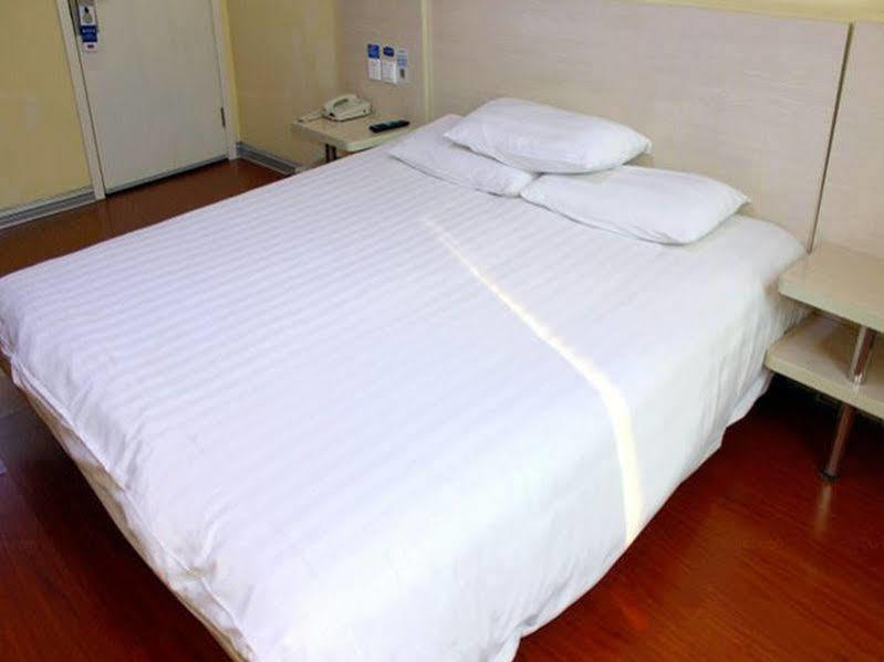 Hanting Hotel Shenyang Tiexi Furniture City Exterior foto