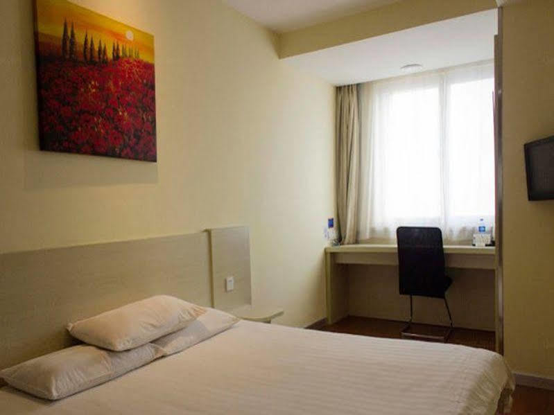 Hanting Hotel Shenyang Tiexi Furniture City Exterior foto